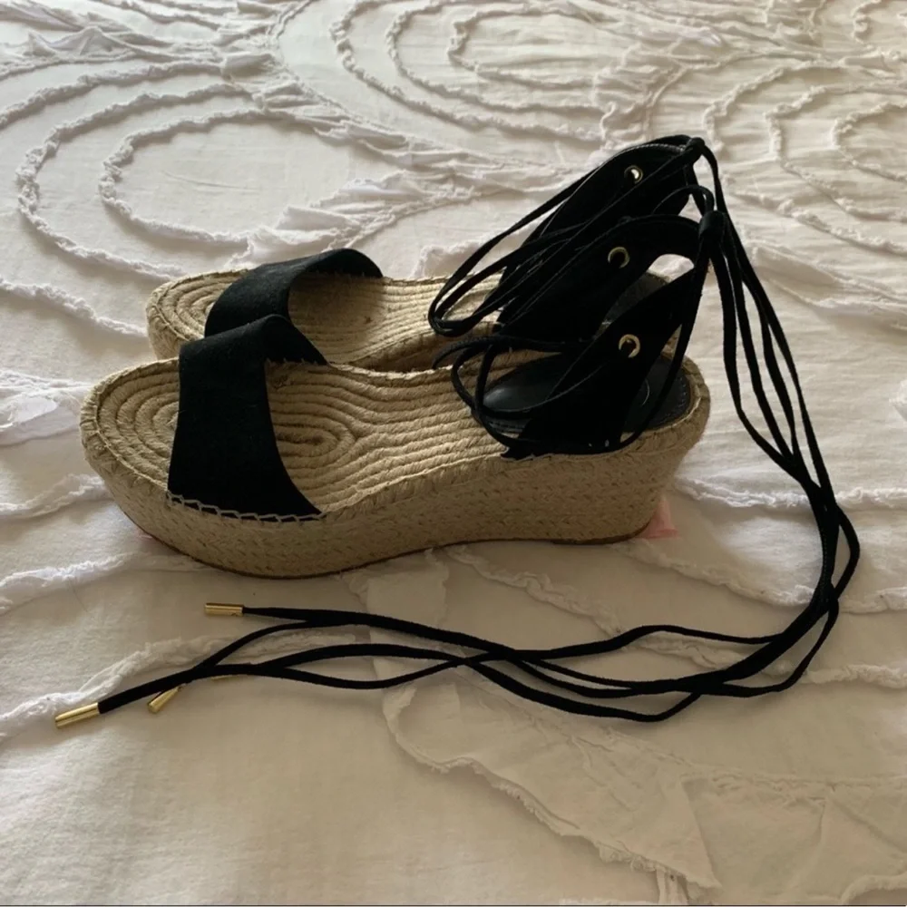 Guess Ronisa Espadrille Wedges in Black Size 8